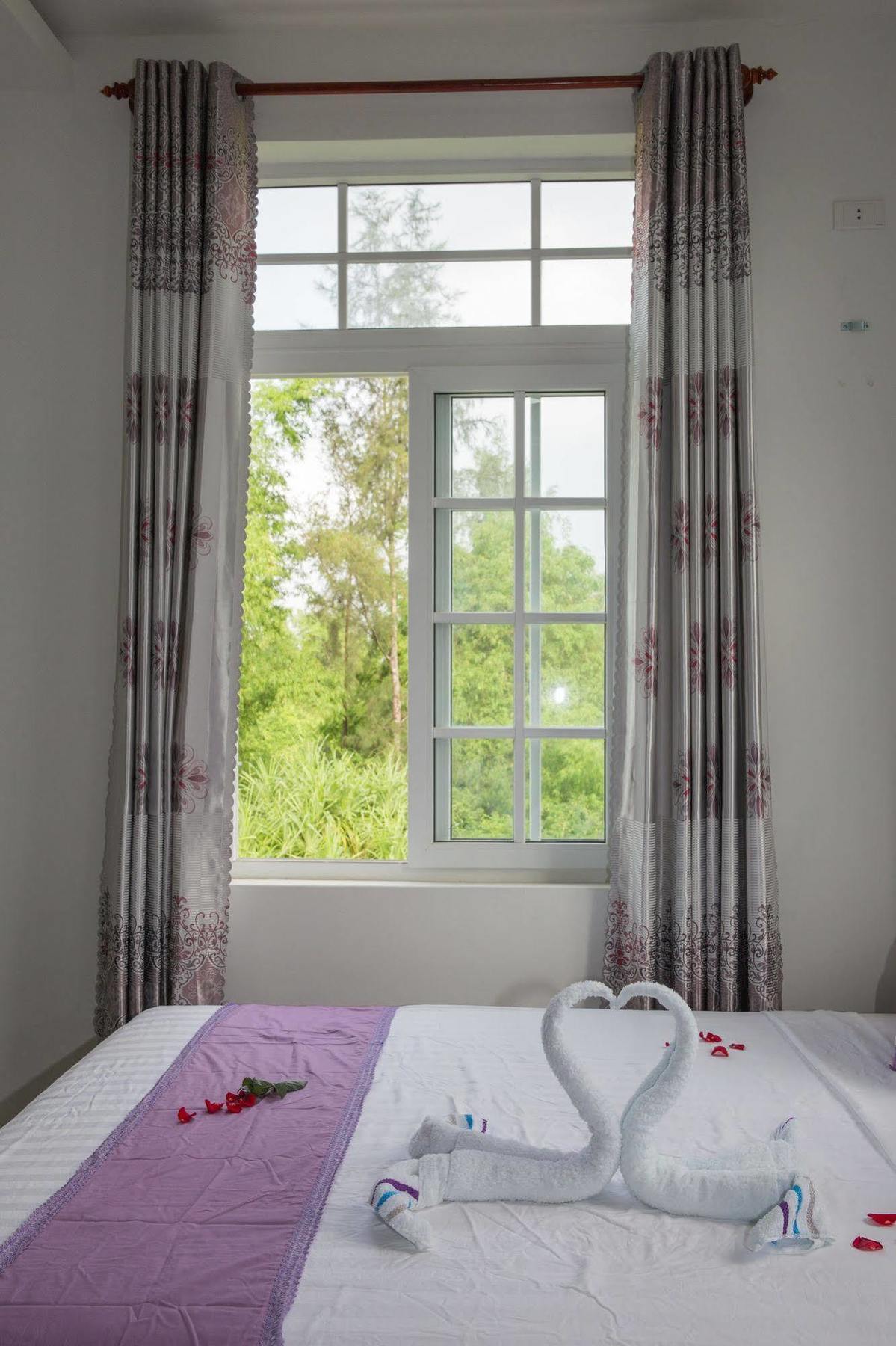 Beautiful Moon Hoi An Villa Bagian luar foto